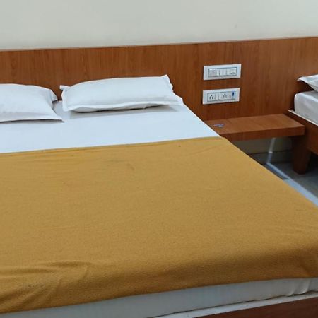 Hotel Tulsi Somnath Exterior photo